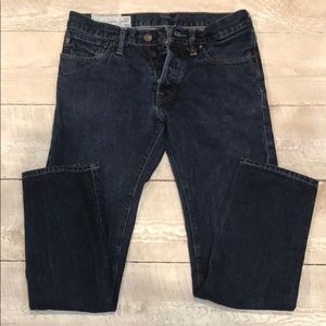 A&F men’s button fly straight leg jeans. 31/30 EUC